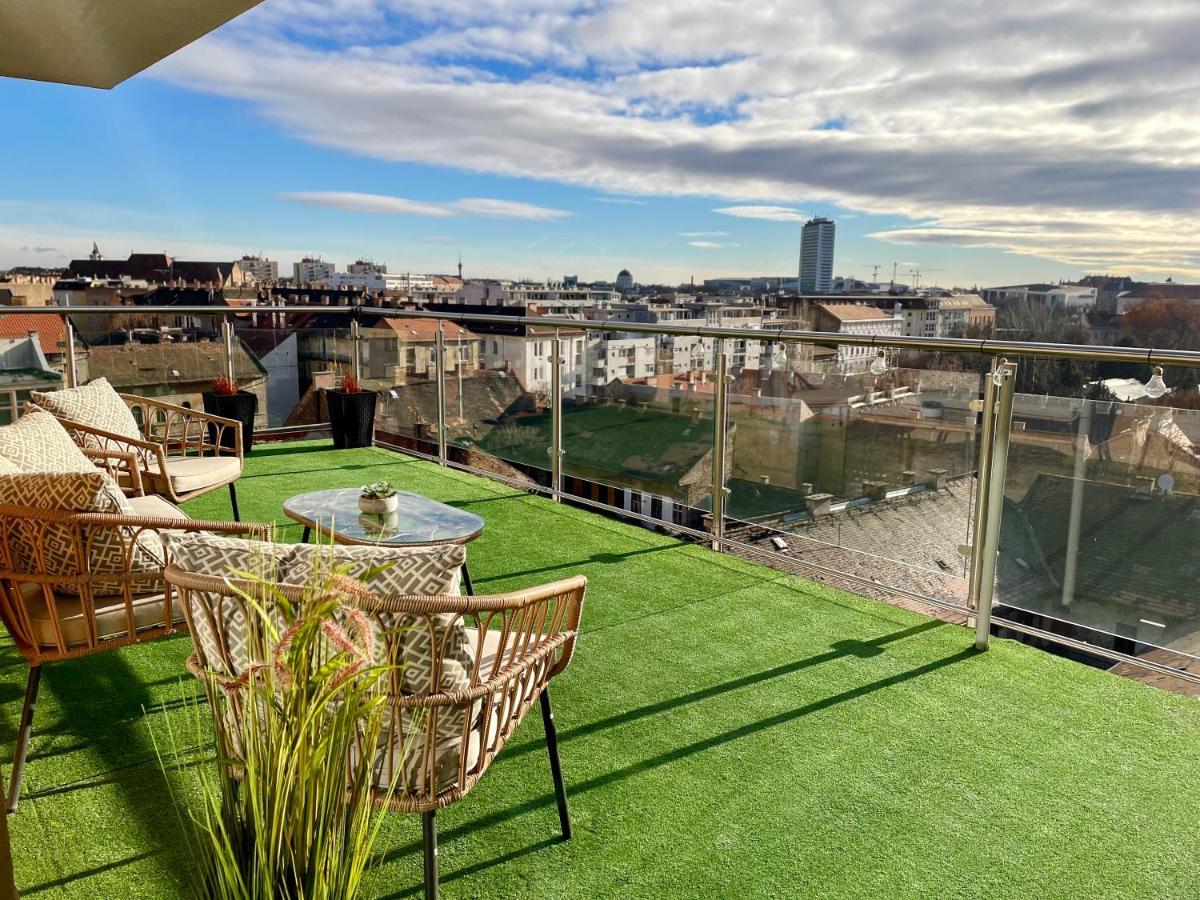 Downtown Penthouse ブダペスト エクステリア 写真